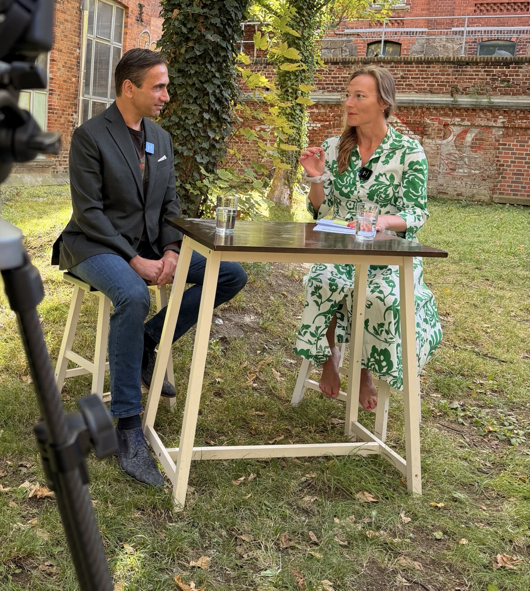 Dr. Julia König mit Sven Gábor Jánszky